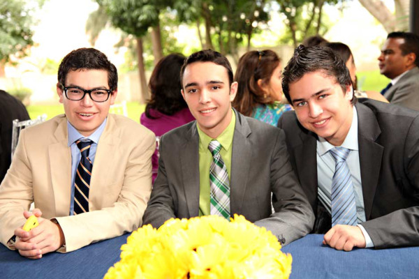 Senior breakfast de la American School