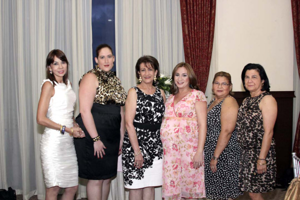 Baby shower para Vivian Kattán