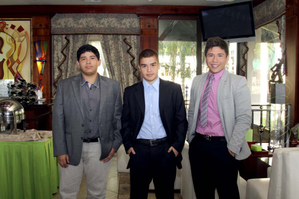 Desayuno de la Escuela Valle de Sula