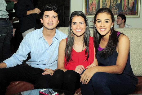Happy birthday Valeria Hawit