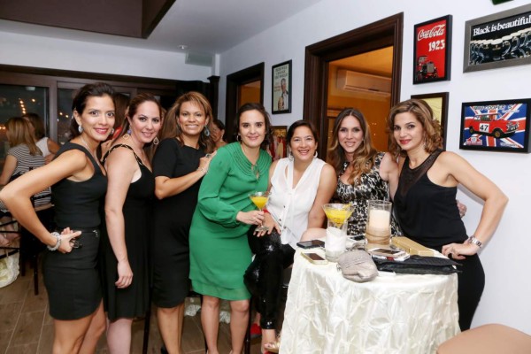 Vintage party para Vanessa Rodríguez-Rojas