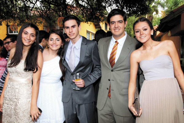 Senior breakfast de la American School