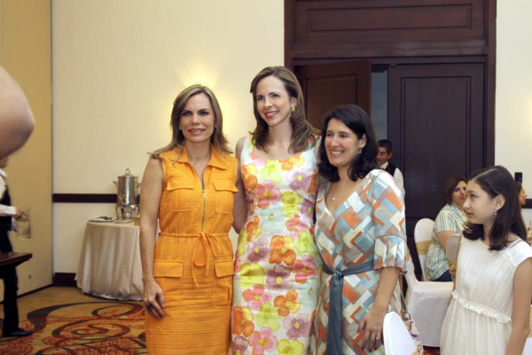 Shower para Joyce Andonie