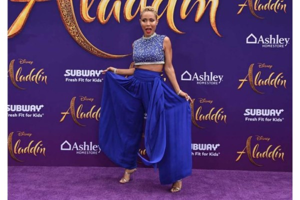 Jada Pinkett en el estreno de 'Aladdin' vestida como la princesa Jasmín.