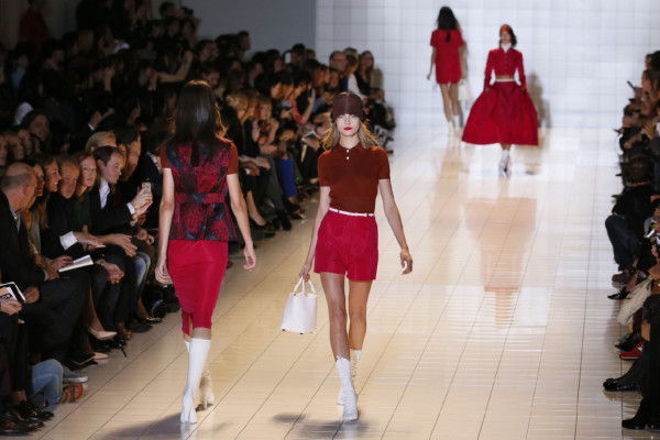 Segundo día de Paris Fashion Week