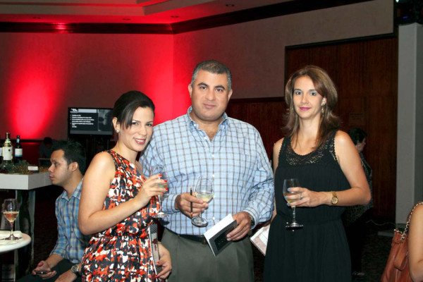 Noche de Vinos con Estilo