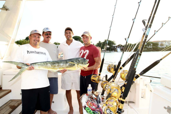 Torneo de pesca en Roatán