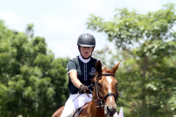 Competencia ecuestre de salto en La Lima