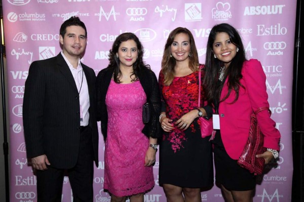 Rotundo éxito ESTILO Pink Party 2014