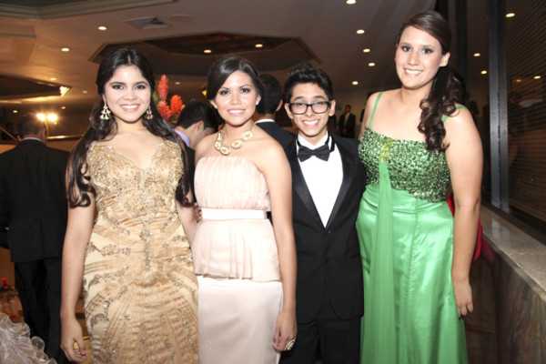 Gala de la Estancia School