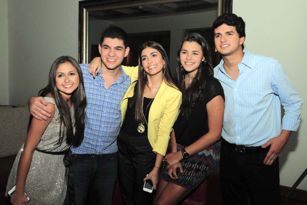 Happy birthday Valeria Hawit