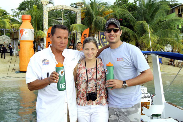 Torneo de pesca en Roatán