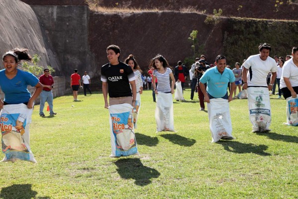 #FridayFunday en Macris