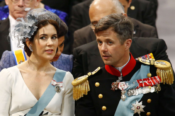 Príncipes y duques asisten a la coronación