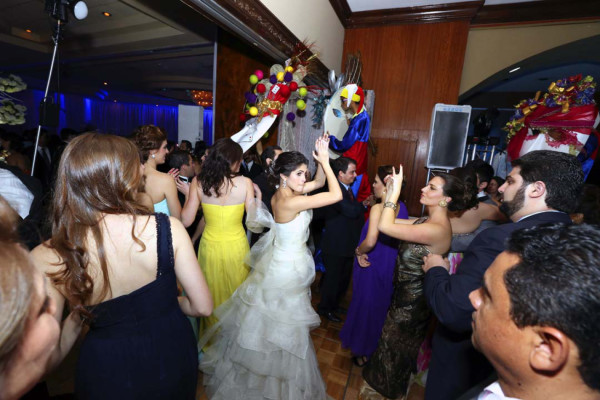 La boda de Juan Carlos Canahuati y Natalie Pagels