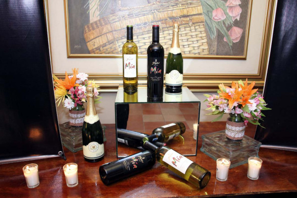 Lanzamiento del vino Mía y el champagne Gloria Ferrer
