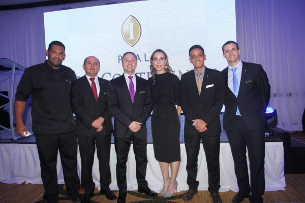 Noche de cóctel en el hotel Real Intercontinental