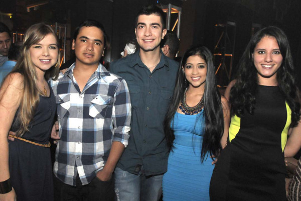 Turn up the night en Hanawa