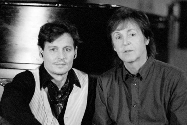 Paul McCartney se une a las estrellas en Queenie Eye