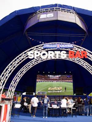 Los aficionados se reunieron en GOOOL FEST, el escenario oficial donde cobró vida la emoción de la Copa Mundial de la FIFA 2026™ en Tegucigalpa