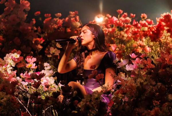 Olivia Rodrigo regresa a los escenarios con The Unraveled Tour