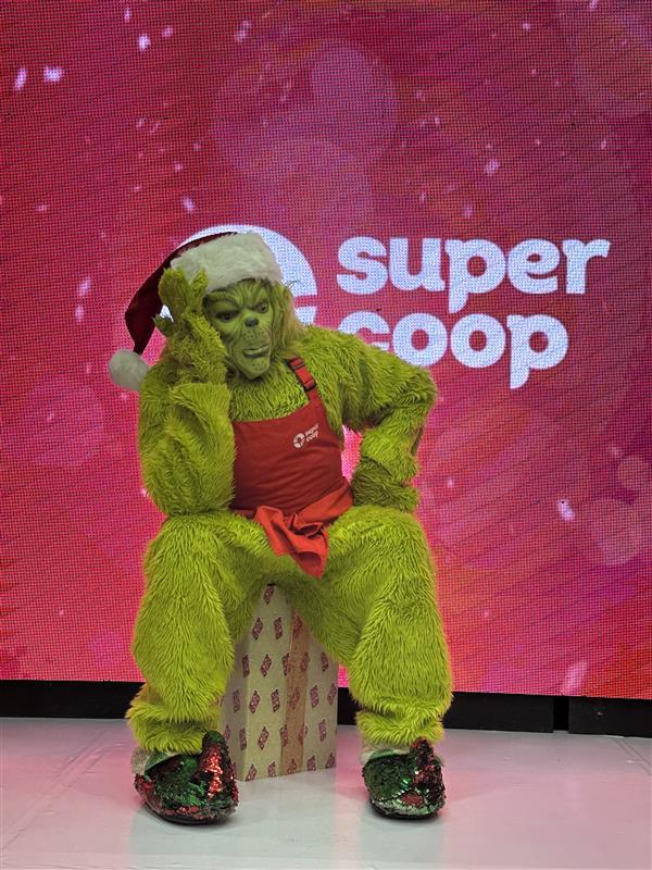 Supercoop celebra el inicio de la temporada navideña
