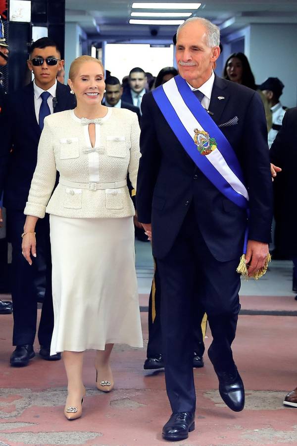 El presidente de Honduras, Nasry Asfura y su esposa, Lissette del Cid