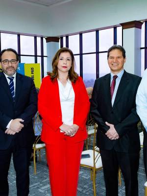 Banpaís y UNIR formalizan acuerdo para impulsar la educación superior virtual
