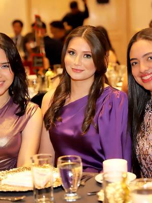 Una mañana divertida y llena de recuerdos disfrutaron los seniors de la Mayan School en el hotel Intercontinental quienes festejaron su tradicional brunch. En esta foto: Maria José Funes, Eleonor Urbizo y Maria José Rodríguez