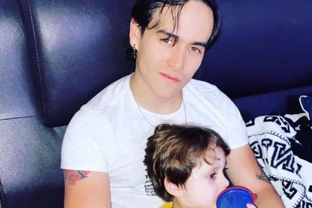 Fruto de su relación con Imelda, Figueroa se convirtió en padre en 2017 con la llegada al mundo de su hijo <b>José Julián</b>