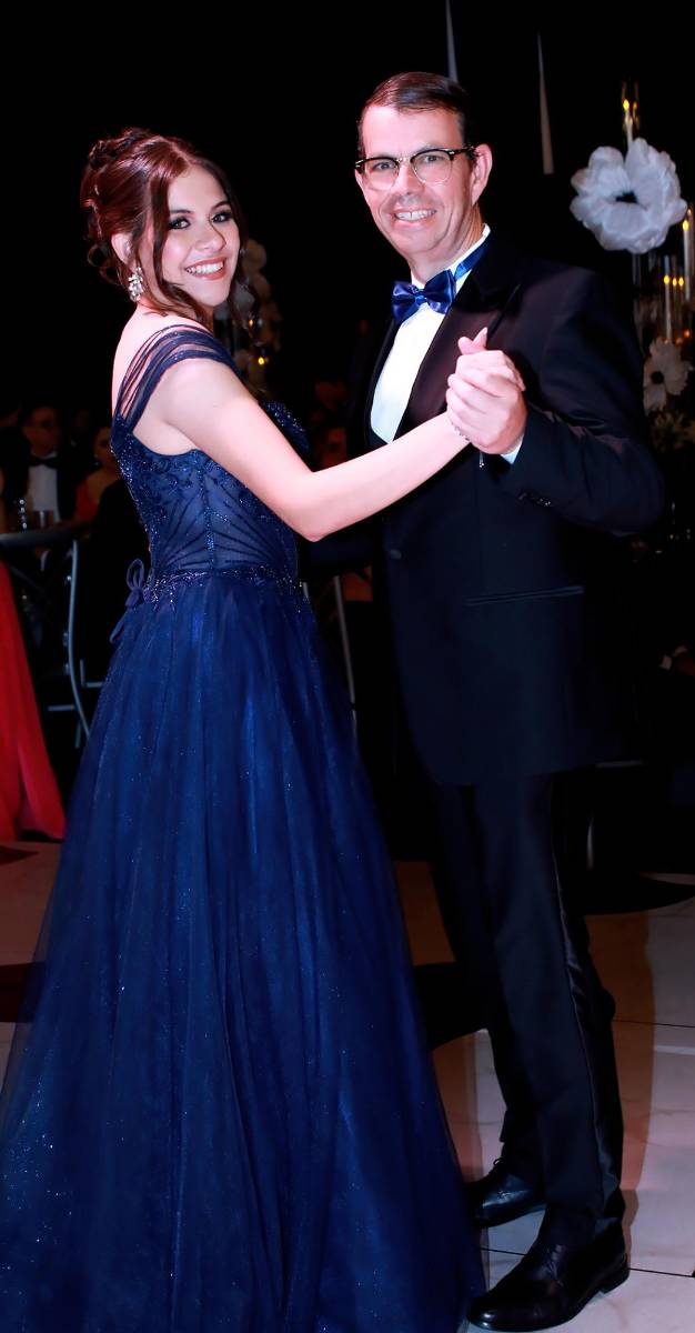 Ivanna Gaekel y su padre Herbert Gaekel. 