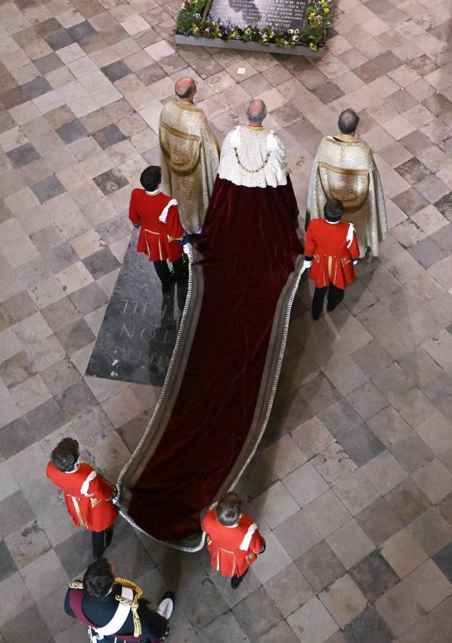 Charles III a su llegada a la abadía
