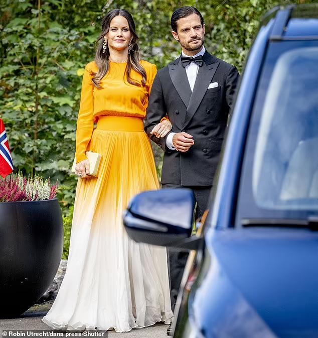 Según CNN, en el evento cantaron artistas noruegos y estadounidenses junto con un coro de gospel y un cantante que representaba al pueblo indígena sámi de Noruega.
