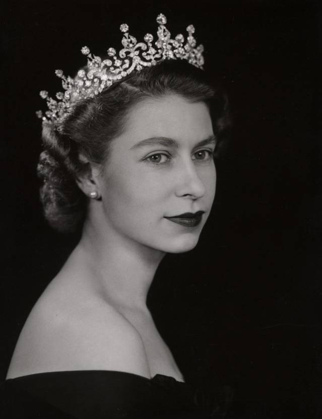 Revelan motivo de la muerte de la reina Isabel II