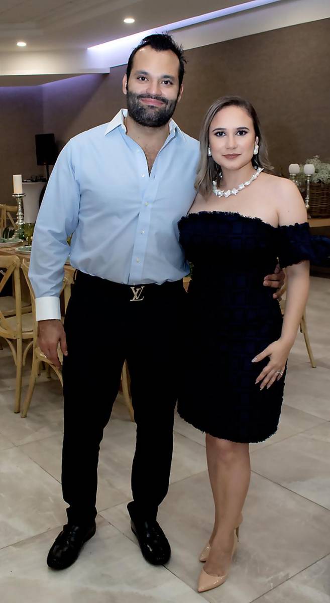 Juan Carlos y Melany Robelo 