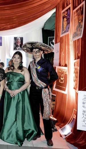 Un evento benéfico de música y cultura mexicana a beneficio de una noble causa de Listones de Amor. En una noche llena de cultura y gastronomía que se llevo a cabo la gala mexicana en el Hotel Copantl &amp; Convention Center en San Pedro Sula.