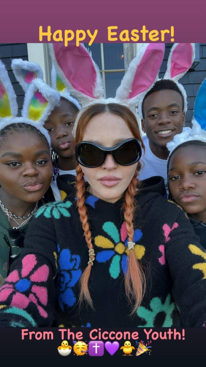 Madonna pasó el día de Pascuas con sus hijos y, tal como se ve, la pasó fenomenal.