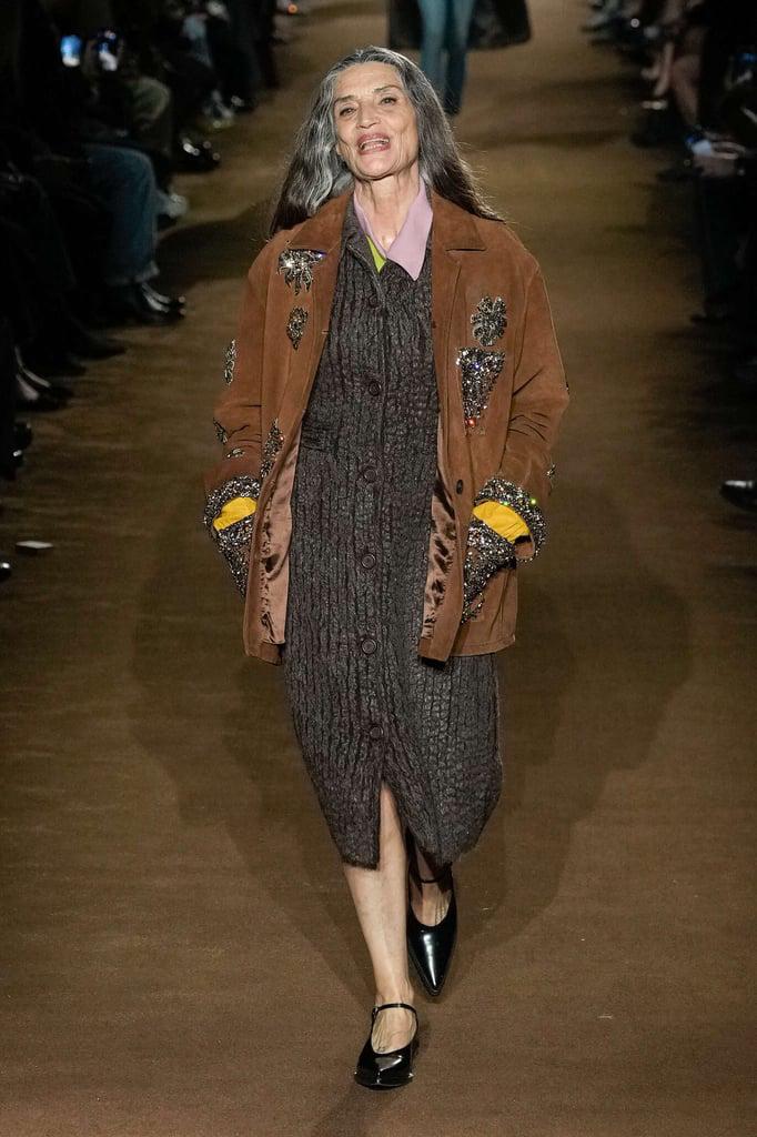 La actriz española Ángela Molina fue parte del desfile Miu Miu 