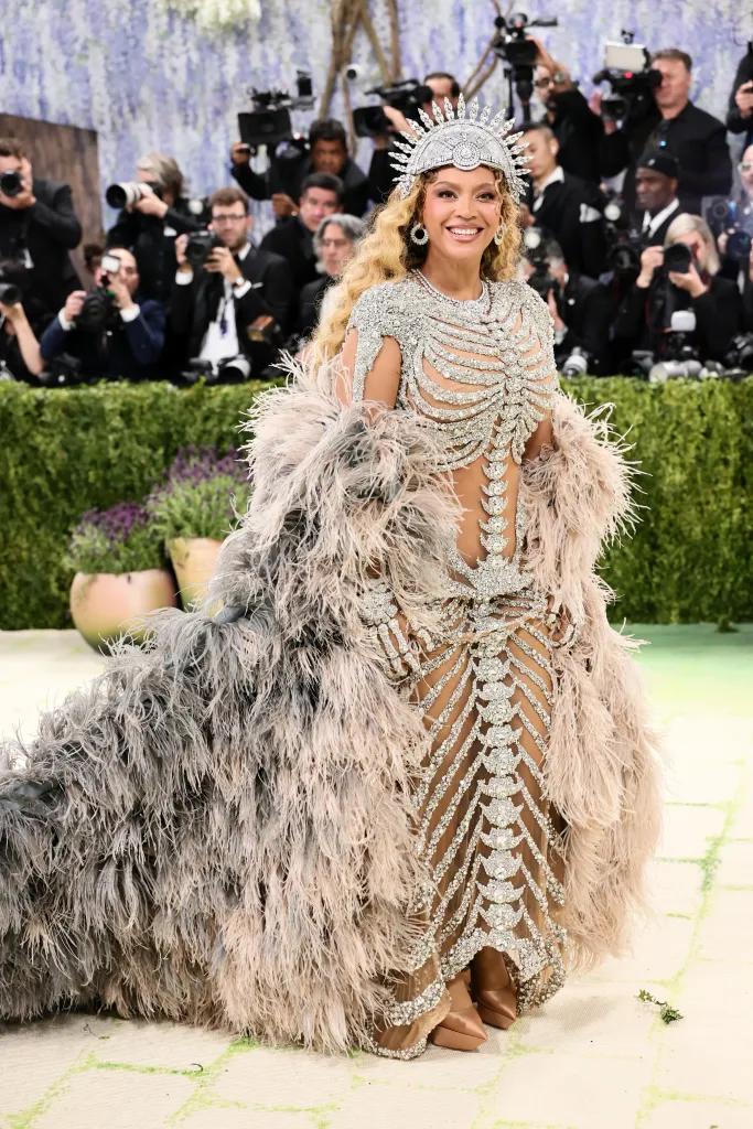 Met Gala Red Carpet 2026: Los looks de la celebridades