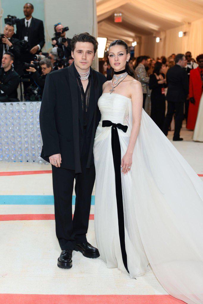 Brooklyn Beckham y Nicola Peltz