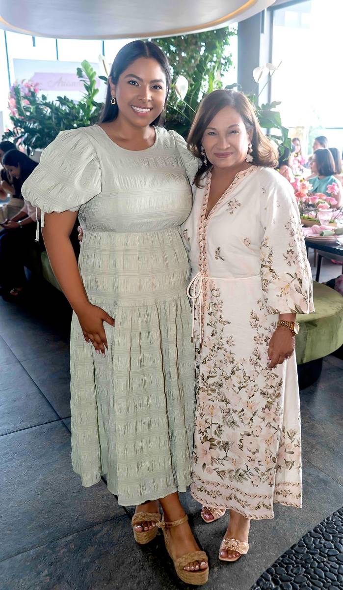 Nicolle Midence y Ana de Bados