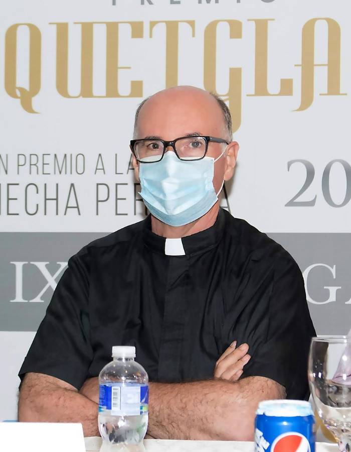 Conferencia de prensa “Por tu Corazón de Oro”