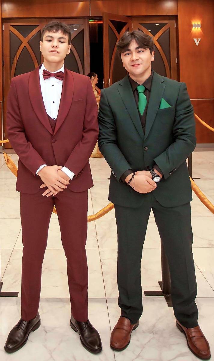  Luis Obando y Sebastián Flores.