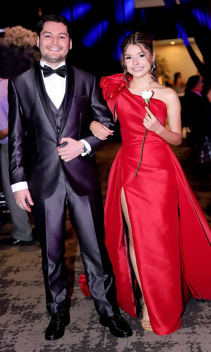 María Alejandra Salazar con su hermano José Alejandro Salazar