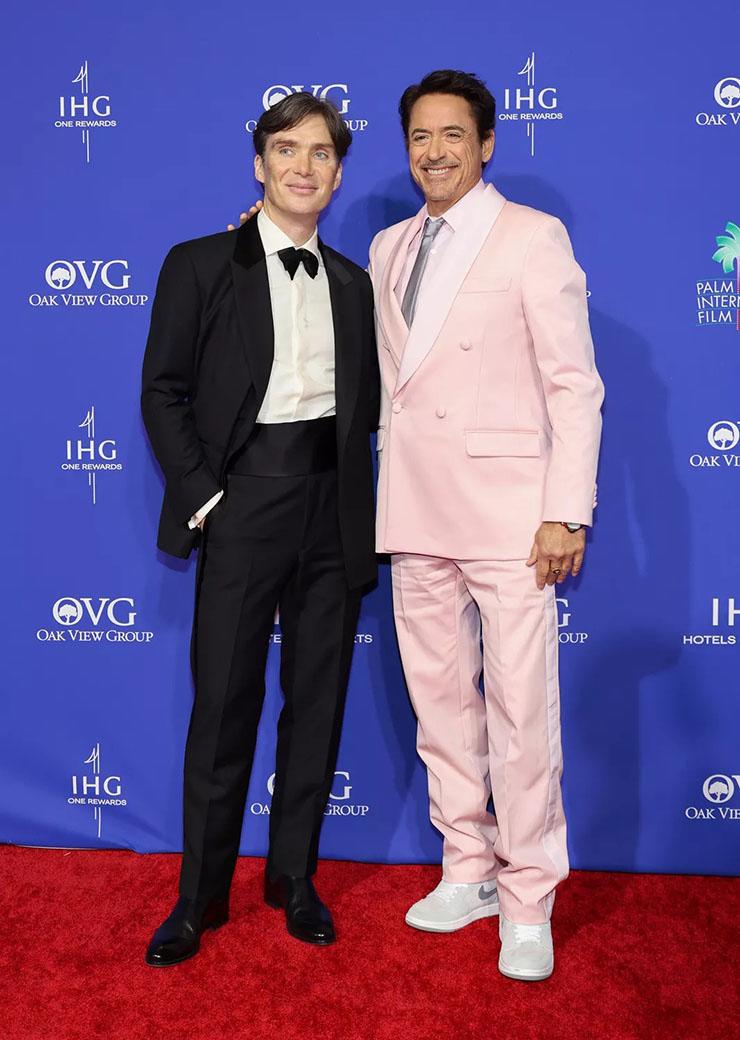 Cillian Murphy y Robert Downey Jr. en Stella McCartney.