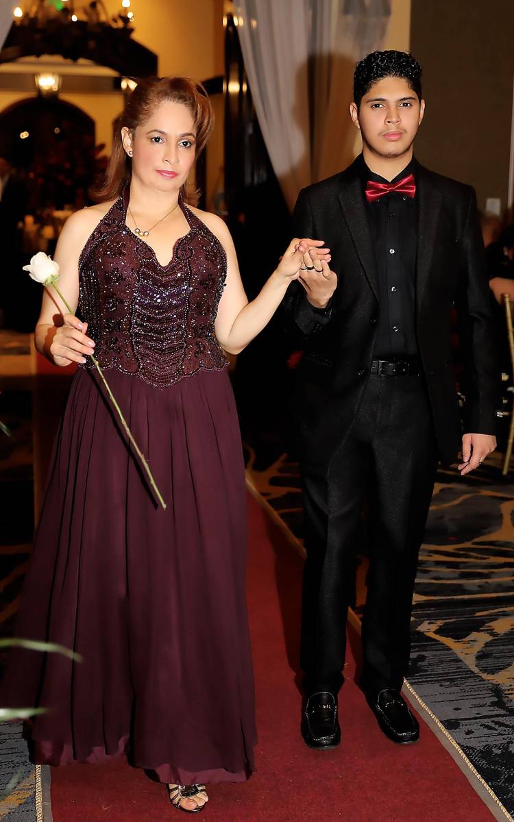 Yolanda Varela y Josué Romero 