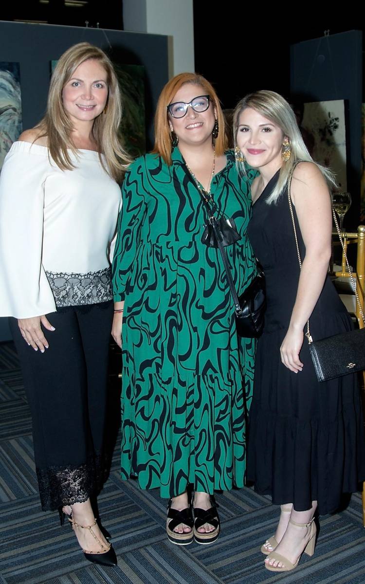 Alejandra Herrera, Stephanie Letona y Adela Yanes