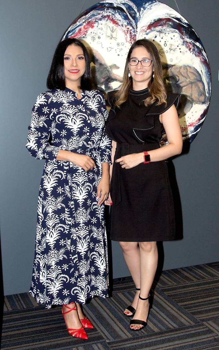 Adda Salinas y Lidia Hernández.