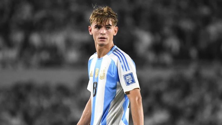 Nico Paz. El talentoso mediocampista argentino fue convocado por Lionel Scaloni para disputar el Mundial 2026 con Argentina, por lo que sí formará parte de la Copa del Mundo. Es conocido por el apodo de <b>”Europibe”</b>, debido a que se formó futbolísticamente en Europa.