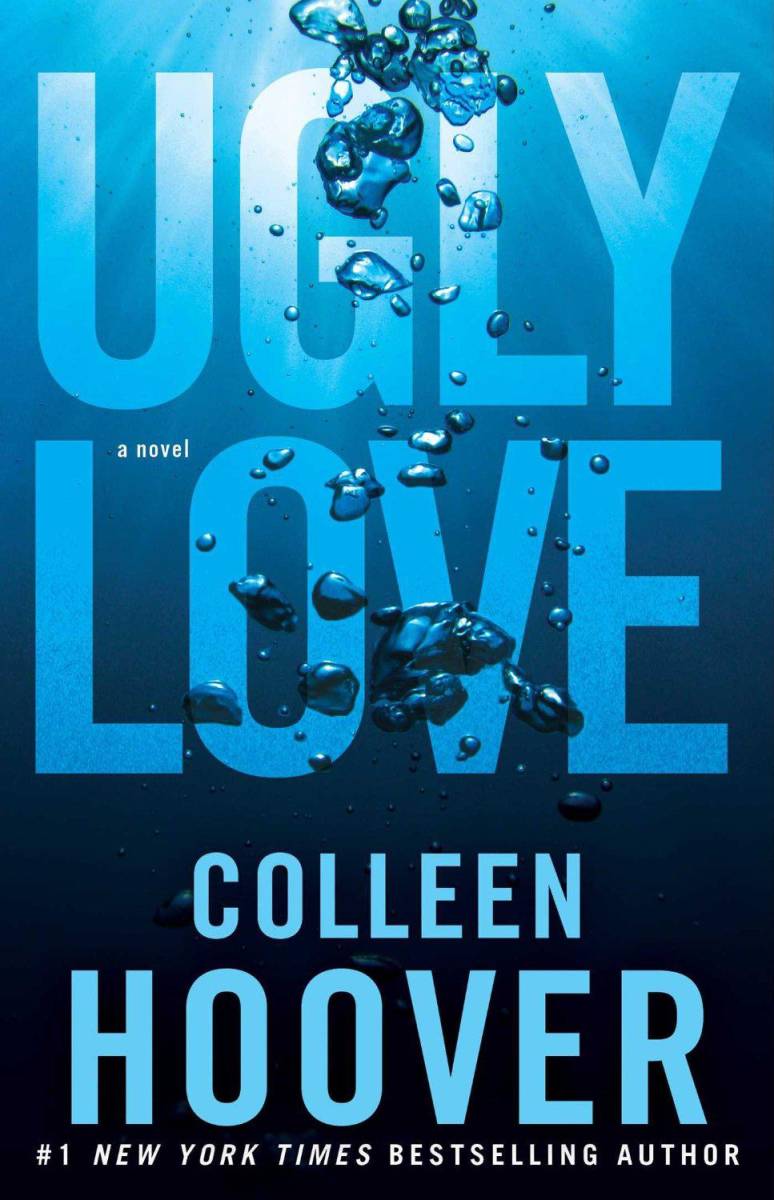 Ugly Love de Collen HooverEste es el segundo libro de Collen Hoover en nuestra lista, lo cual solo afirma que sus historias nos atrapen sin importar el argumento. Nunca preguntes por el pasado y no esperes nada en el futuro. Esas son las dos reglas que Miles Archer le dio a Tate Collins cuando iniciaron su “relación” basada en el deseo. Él no cree en el amor; ella no tiene tiempo para este. Es un acuerdo concreto que beneficia a ambos. No obstante, con el paso del tiempo, ellos se dan cuenta que no pueden llevar las cosas como ellos quieren. “Los corazones se infiltran, las promesas se rompen, las reglas se rompen y el amor se pone feo”. ¡Ah! Un must read, definitivamente.
